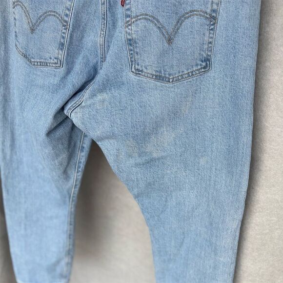 Levi's Women's High Rise Wedgie Jeans Size 34 Blue Light Wash Distressed - Picture 4 of 8